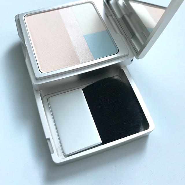 RMK(アールエムケー)のRMK プレストパウダー N 03 コスメ/美容のベースメイク/化粧品(フェイスパウダー)の商品写真