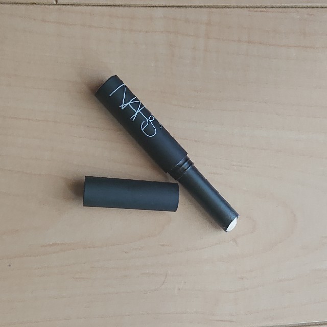 NARS(ナーズ)のリップトリートメント！ コスメ/美容のスキンケア/基礎化粧品(リップケア/リップクリーム)の商品写真