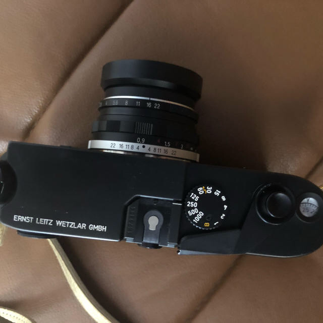 LEICA(ライカ)の美品 ライカM6 フィルムカメラ  フォクトレンダー スマホ/家電/カメラのカメラ(フィルムカメラ)の商品写真