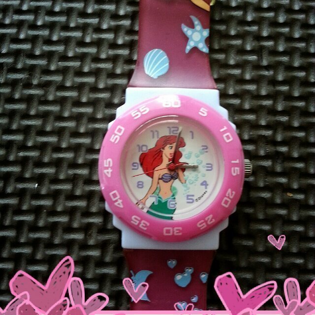 Disney(ディズニー)のアリエル 時計♪最終値下げ♪ レディースのファッション小物(腕時計)の商品写真