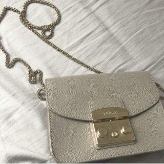 フルラ(Furla)のFURLA メトロポリス グレーベージュ(ショルダーバッグ)