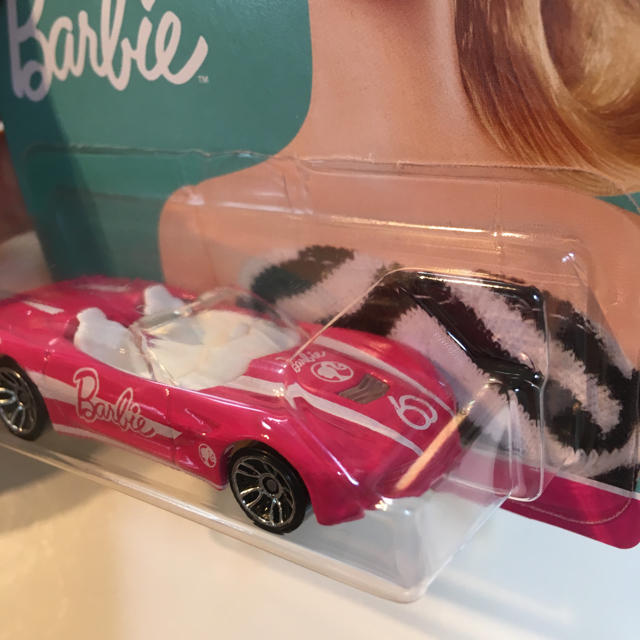 Barbie(バービー)の最新 ホットウィール バービーbarbie 14CORVETTESTINGRAY エンタメ/ホビーのおもちゃ/ぬいぐるみ(ミニカー)の商品写真