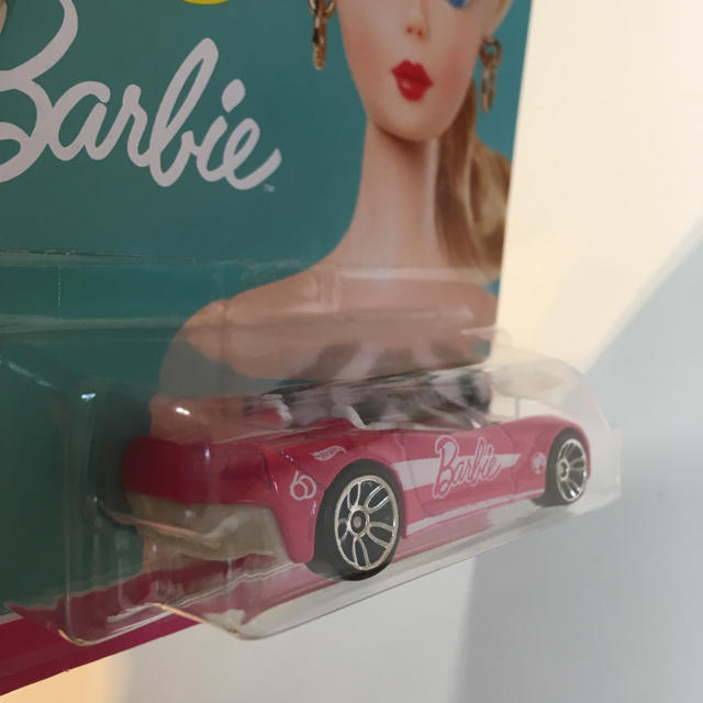 Barbie(バービー)の最新 ホットウィール バービーbarbie 14CORVETTESTINGRAY エンタメ/ホビーのおもちゃ/ぬいぐるみ(ミニカー)の商品写真