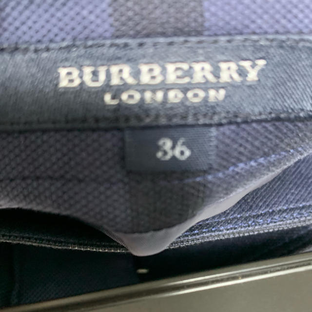 BURBERRY(バーバリー)のBURBERRY 膝丈スカート レディースのスカート(ひざ丈スカート)の商品写真