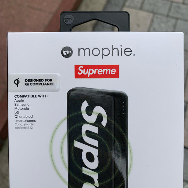 supreme ワイヤレス モバイルバッテリー - バッテリー/充電器