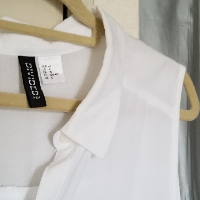 H&M(エイチアンドエム)のEXO様専用ブラウス袖無しL③ レディースのトップス(シャツ/ブラウス(半袖/袖なし))の商品写真