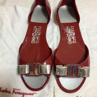 サルヴァトーレフェラガモ バレエシューズ(レディース)(レッド/赤色系 ...