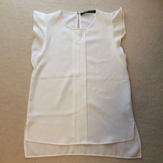 ザラ(ZARA)のZARA  ノースリーブフリルブラウス(シャツ/ブラウス(半袖/袖なし))