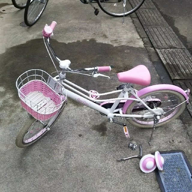 自転車 18インチ 女の子用　お値下げ