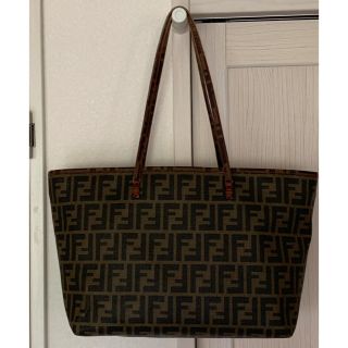 FENDI フェンディー　トートバッグ　ズッカ柄