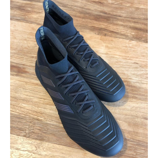 adidas(アディダス)のプレデター19.1FG Dark Script スポーツ/アウトドアのサッカー/フットサル(シューズ)の商品写真