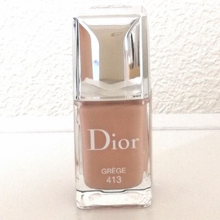 ディオール(Dior)のこぅちゃん様　Dior ヴェルニ☆グレージュ(マニキュア)