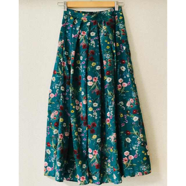 truno by NOIZE MAKER♡ボタニカル柄スカート レディースのスカート(ロングスカート)の商品写真