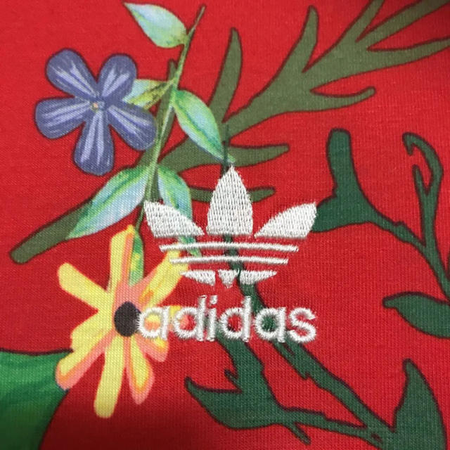 adidas(アディダス)のアディダス  ジャージワンピ  ロングワンピース  ジャージ ワンピース レディースのワンピース(ロングワンピース/マキシワンピース)の商品写真