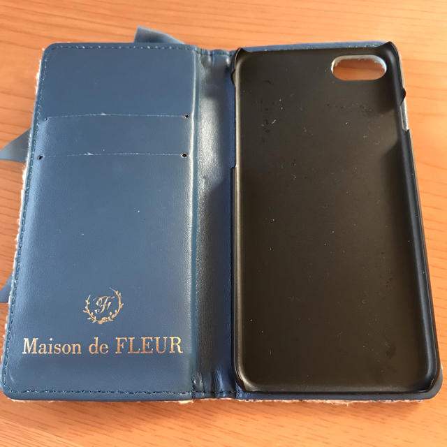 Maison de FLEUR(メゾンドフルール)のMaison de FLEUR アイフォンケース スマホ/家電/カメラのスマホアクセサリー(iPhoneケース)の商品写真