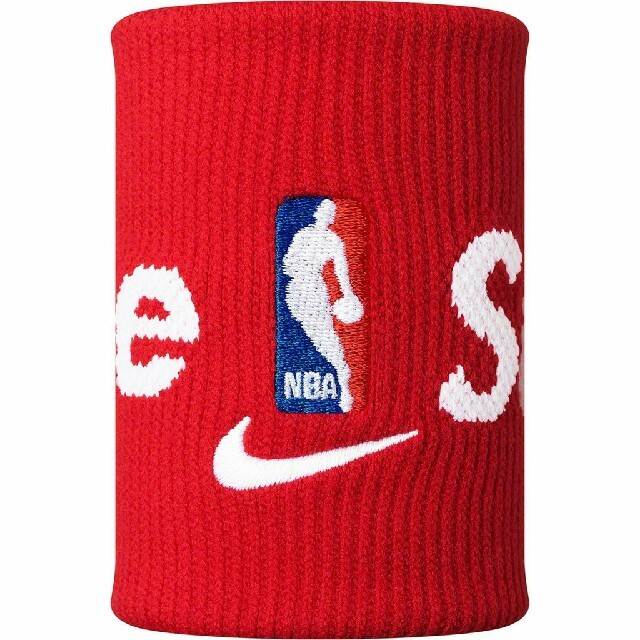 Supreme(シュプリーム)の新品 Supreme19ss Nike/NBA Wristband 赤 送料込み メンズのアクセサリー(バングル/リストバンド)の商品写真