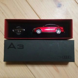 アウディ(AUDI)のAUDIアウディA3 グッズ　ミニカー(ミニカー)