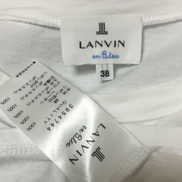 LANVIN en Bleu(ランバンオンブルー)のランバンオンブルー☆限定Tシャツ レディースのトップス(Tシャツ(半袖/袖なし))の商品写真