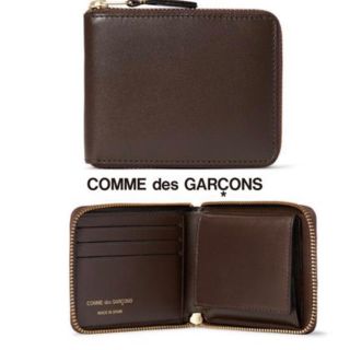 コムデギャルソン(COMME des GARCONS)の値下げしました！コムデギャルソン レザー 二つ折財布 (折り財布)