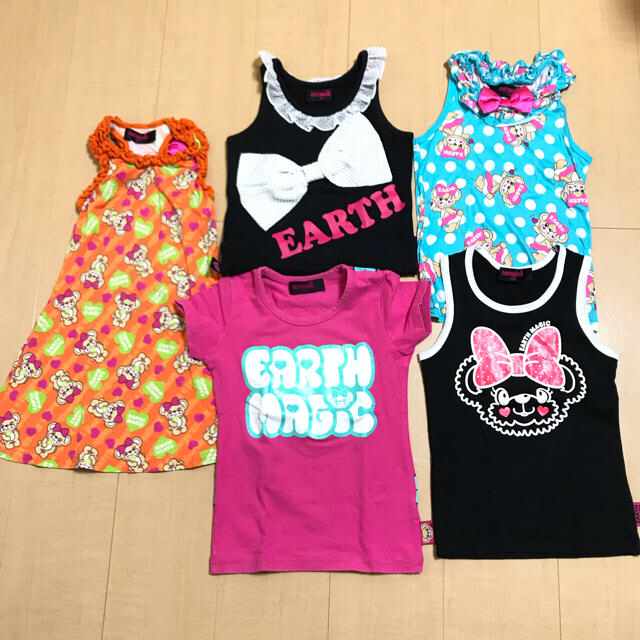 EARTHMAGIC(アースマジック)の専用品 アースマジック 5着セット  120 とワンピース２枚セット キッズ/ベビー/マタニティのキッズ服女の子用(90cm~)(Tシャツ/カットソー)の商品写真