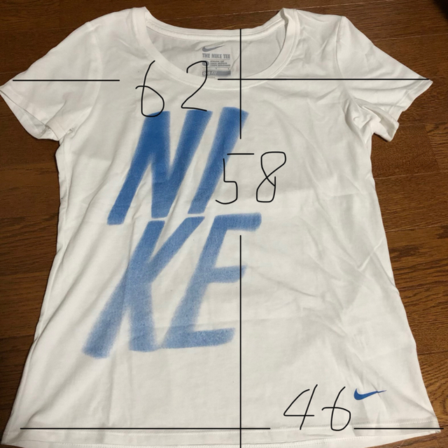 NIKE(ナイキ)のナイキレディースＴシャツ レディースのトップス(Tシャツ(半袖/袖なし))の商品写真