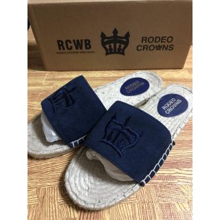 ロデオクラウンズワイドボウル(RODEO CROWNS WIDE BOWL)の【新品】RCWB ☆ロゴサンダル☆(サンダル)