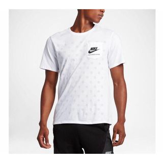 ナイキ(NIKE)のNIKE Tシャツ(Tシャツ/カットソー(半袖/袖なし))