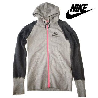 ナイキ(NIKE)のNIKE ジップアップパーカー グレー M ナイキ(パーカー)