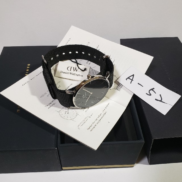 Daniel Wellington(ダニエルウェリントン)のA-52新品36mm❤ダニエルウェリントン♥(黒)NATOベルト♥送料無料 メンズの時計(腕時計(アナログ))の商品写真