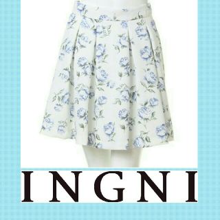 イング(INGNI)の新品 INGNl 花柄タックフレアスカート オフ(ミニスカート)