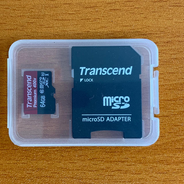 GoPro(ゴープロ)のGOPRO HERO5(micro SD、替えバッテリー、自撮り棒付き) スマホ/家電/カメラのカメラ(ビデオカメラ)の商品写真