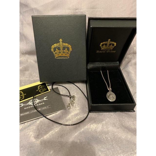 Royal Order ネックレス