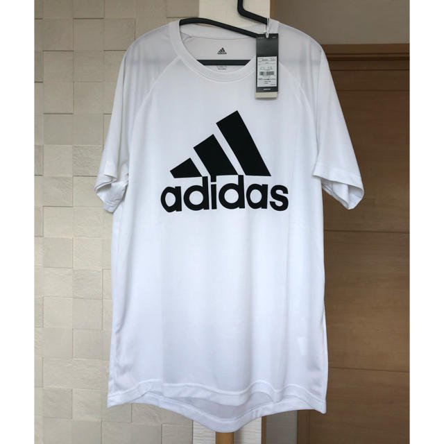 adidas(アディダス)のadidas メッシュ   Tシャツ 白 新品 O メンズのトップス(Tシャツ/カットソー(半袖/袖なし))の商品写真