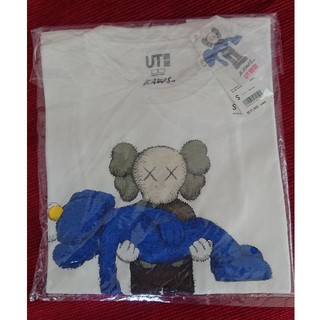 ユニクロ(UNIQLO)のUNIQLO カウズ Ｔシャツ(Tシャツ/カットソー(半袖/袖なし))