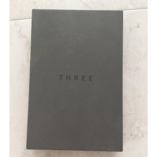 スリー(THREE)のthree コンシーラー(コンシーラー)