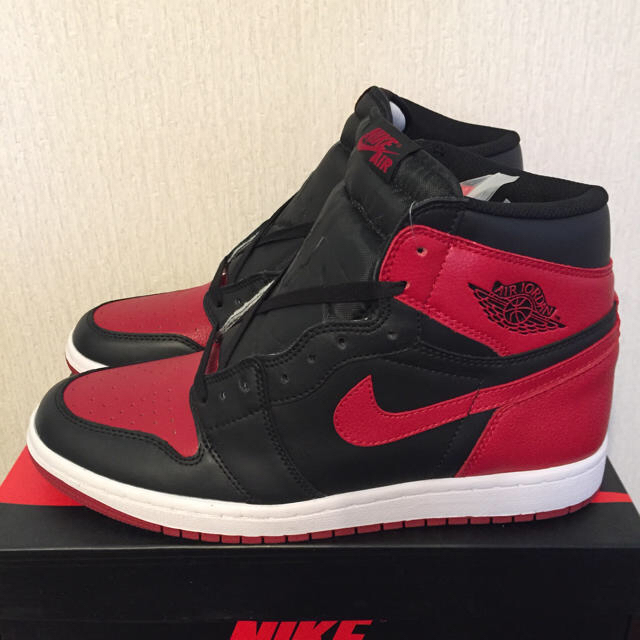 AIR JORDAN 1 RETRO HIGH OG BANNED BRED