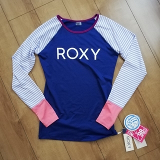 ロキシー(Roxy)のROXY　ロキシー　ラッシュガード　レディース　Ｍサイズ　新品　長袖　サーフィン(水着)