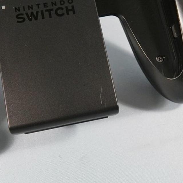 Nintendo Switch(ニンテンドースイッチ)の任天堂 Switch スイッチ 家庭用ゲーム機 レッドxブルー /キレイです エンタメ/ホビーのゲームソフト/ゲーム機本体(家庭用ゲーム機本体)の商品写真