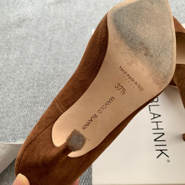 MANOLO BLAHNIK(マノロブラニク)のマノロブラニク ロンハーマン  パンプス レディースの靴/シューズ(ハイヒール/パンプス)の商品写真