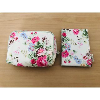 ローラアシュレイ(LAURA ASHLEY)のローラアシュレイ ポーチ＆ミラー(ポーチ)