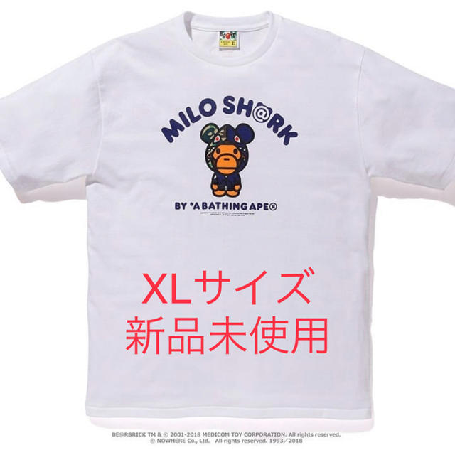 A BATHING APE(アベイシングエイプ)のXLサイズ BAPE×MEDICOM Tシャツ ネイビー&カモ柄 ① メンズのトップス(Tシャツ/カットソー(半袖/袖なし))の商品写真