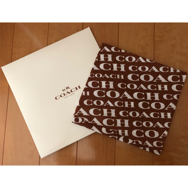 COACH(コーチ)の非売品★ COACH コーチ 風呂敷 ノベルティ バンダナ スカーフ レディースのファッション小物(バンダナ/スカーフ)の商品写真