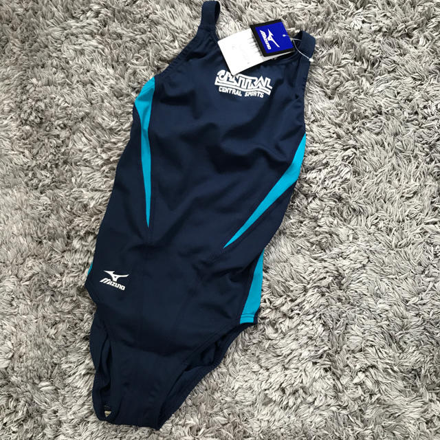 MIZUNO(ミズノ)のセントラルスポーツ 女子用水着 サイズ140 キッズ/ベビー/マタニティのキッズ服女の子用(90cm~)(水着)の商品写真