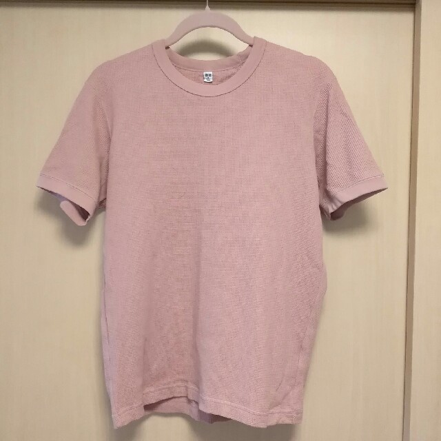 UNIQLO(ユニクロ)のワッフルクルーネックT◆半袖◆メンズ◆Mサイズ◆ピンク◆ユニクロ◆UNIQLO メンズのトップス(Tシャツ/カットソー(半袖/袖なし))の商品写真