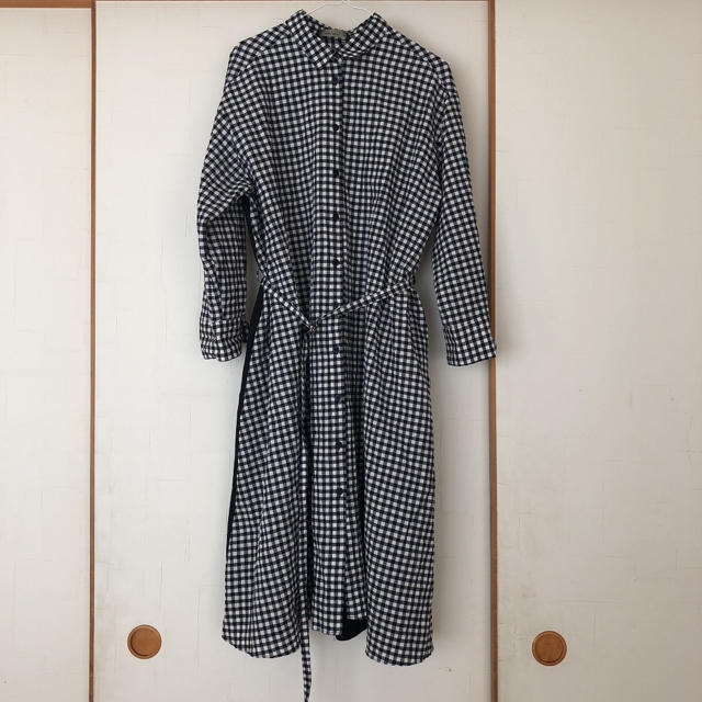 ZARA(ザラ)のラルド様専用✳︎定価:約￥8000✳︎ザラ チェック切り替えワンピース レディースのワンピース(ロングワンピース/マキシワンピース)の商品写真