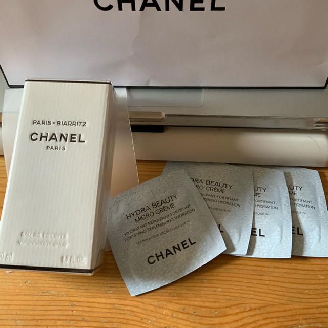 CHANEL(シャネル)のサマーさま専用CHANEL パリ ピアリッツ オードトワレオマケ付き コスメ/美容の香水(香水(女性用))の商品写真