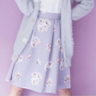 トッコ(tocco)のtocco sayaさんコラボ完売スカート(ひざ丈スカート)