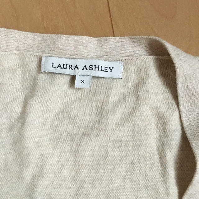 LAURA ASHLEY(ローラアシュレイ)のローラアシュレイ☆Ｓサイズ レディースのトップス(カーディガン)の商品写真