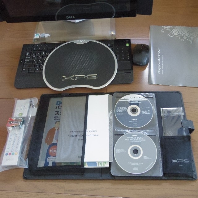 オシャレなパソコン モニター一体型パソコン Dell XPS One