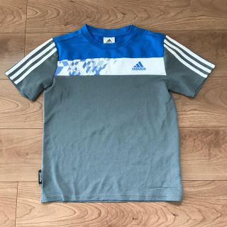 アディダス(adidas)のadidasアディダス★ロゴ入り半袖メッシュTシャツ★青ブルー系140(Tシャツ/カットソー)